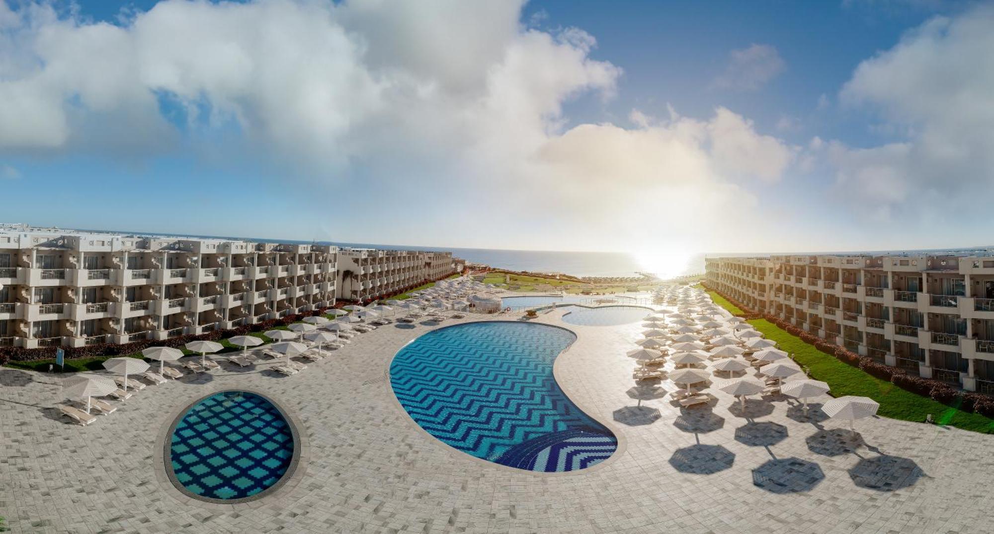 Sirena Beach Resort & Spa Marsa Alam Exterior photo